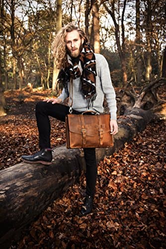Cartable marron en cuir pour un style rétro et british